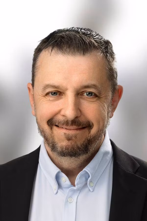 contact_import_imageGHtf0g