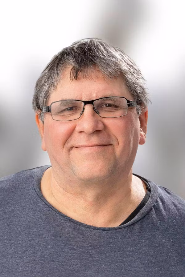 contact_import_image9yXuBP