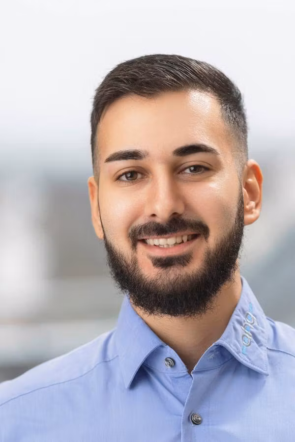 contact_import_image334Dqb