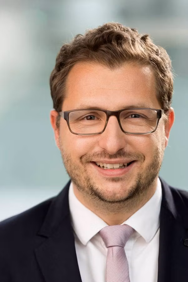 contact_import_imagePm0St3