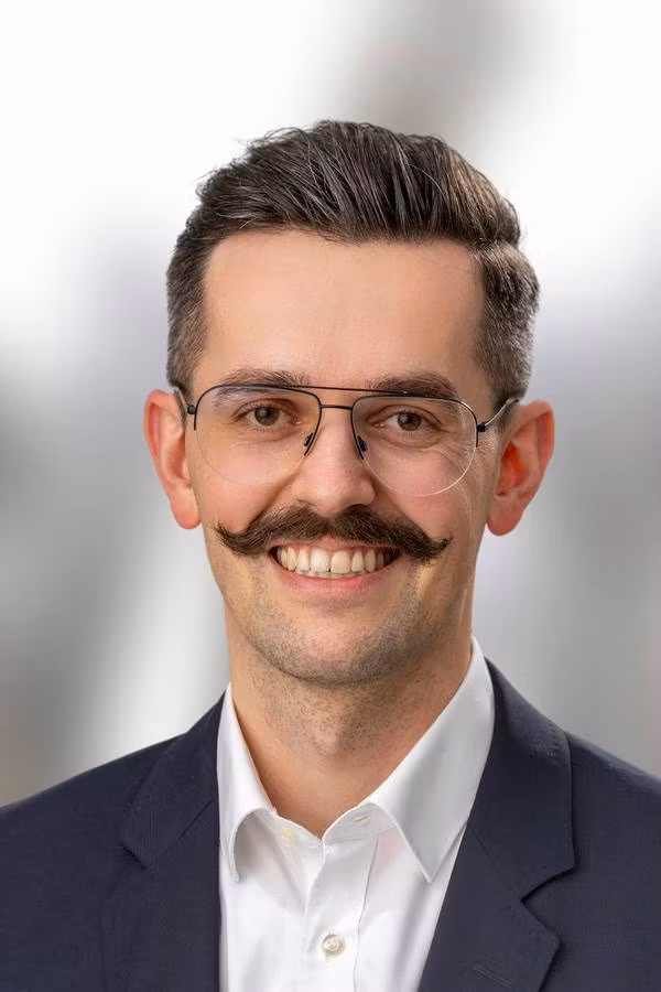 contact_import_imageT5MxBW