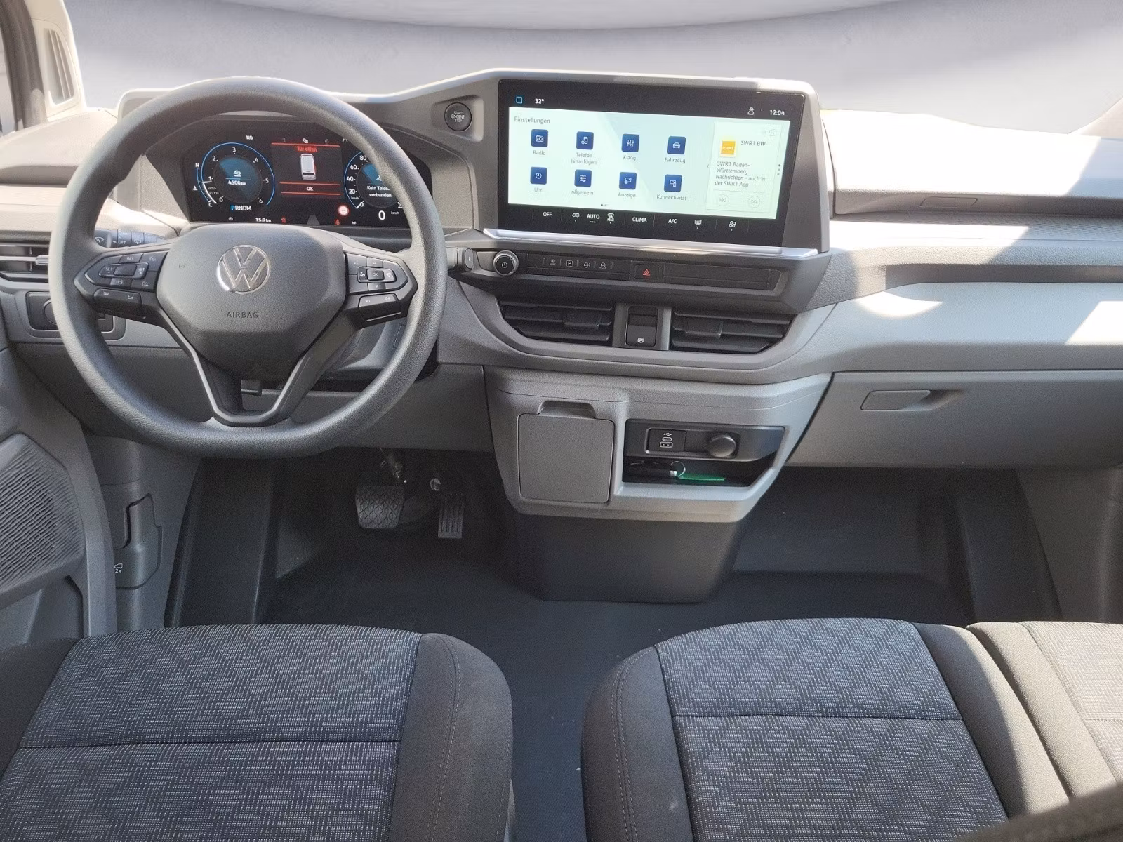 Volkswagen - Transporter Kombi 2,0 l TDI 8-Gan g Automatik Radst. 3100 mm