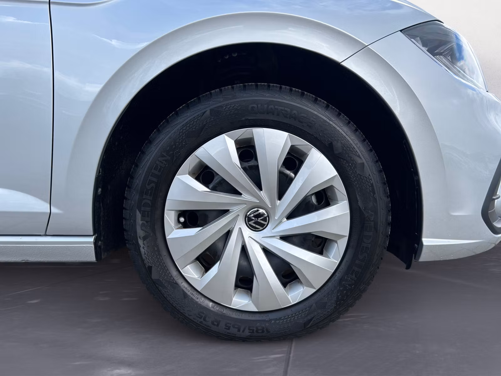 Volkswagen - Polo 1.0 Life