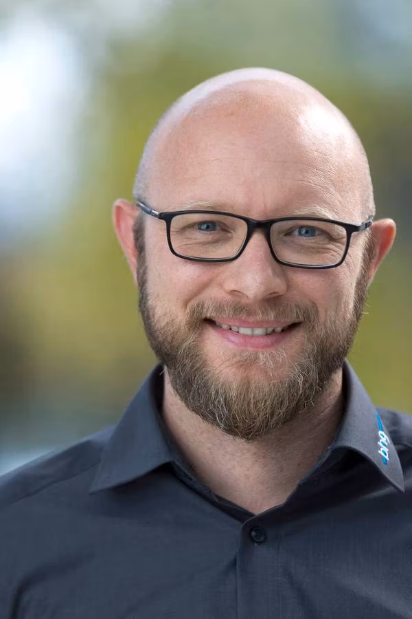 contact_import_image206Qbh