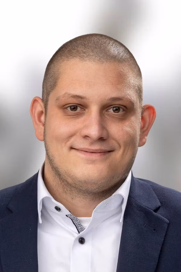 contact_import_imageGBcoj2