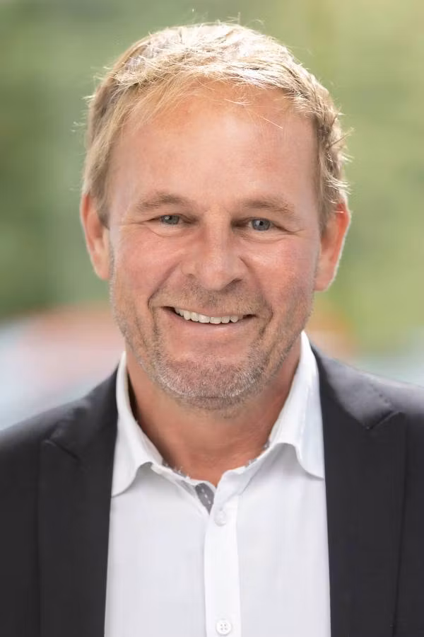 contact_import_imagejvGjfO