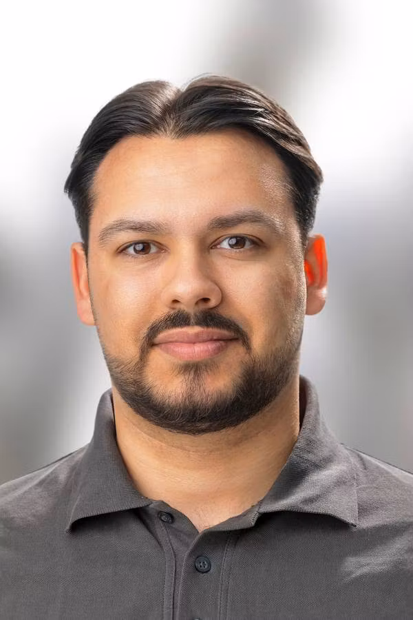 contact_import_imageYKZR2T