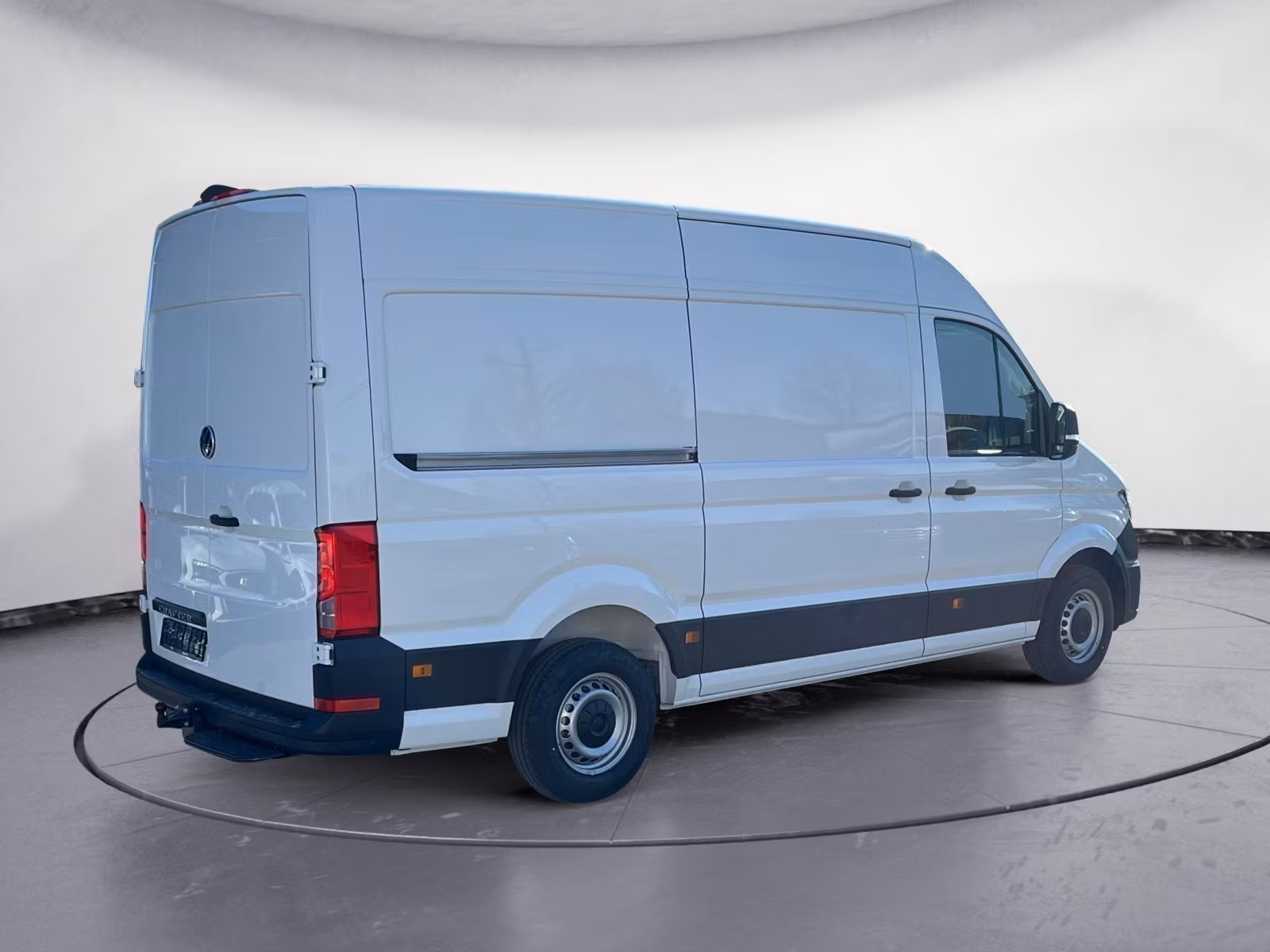 Volkswagen - Crafter 35 Kasten 2,0 l Frontantr ieb 6-Gang Radst. 3640 mm