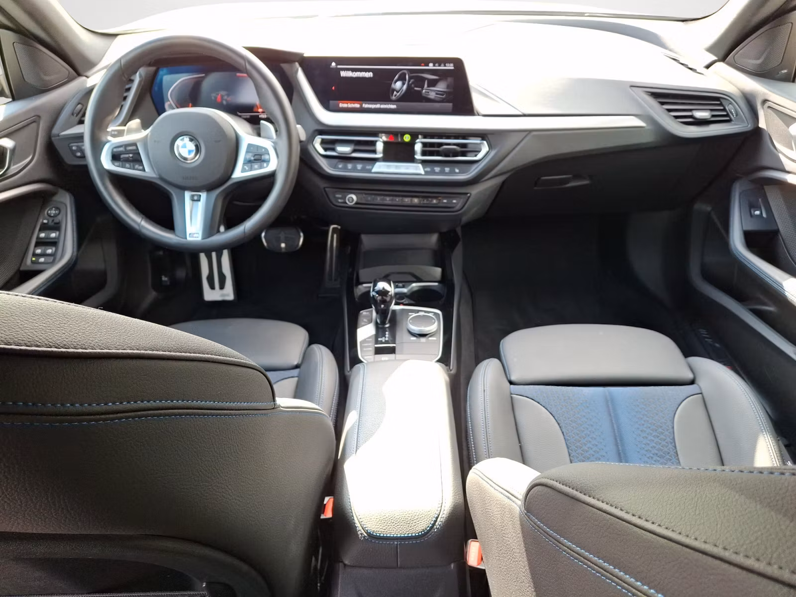 BMW - 220i Gran Coupe M Sport