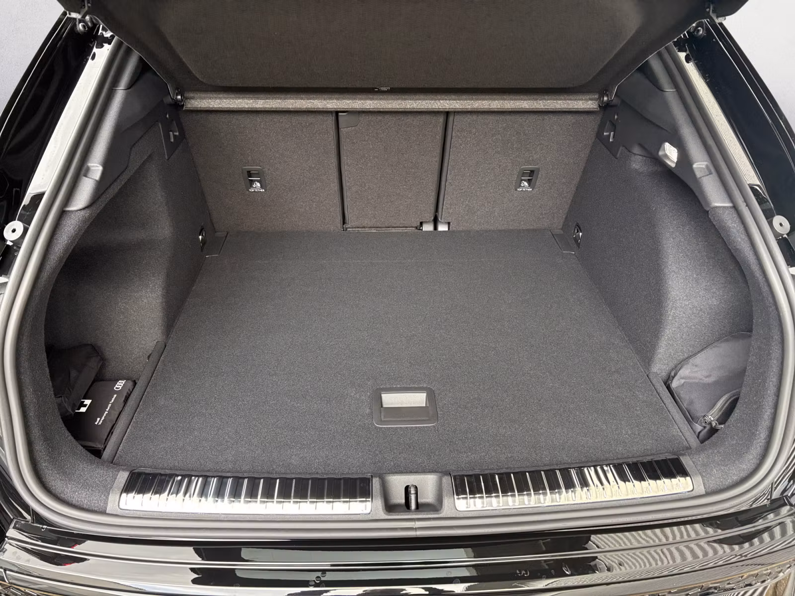 Audi - Q3 Sportback TFSI S tronic