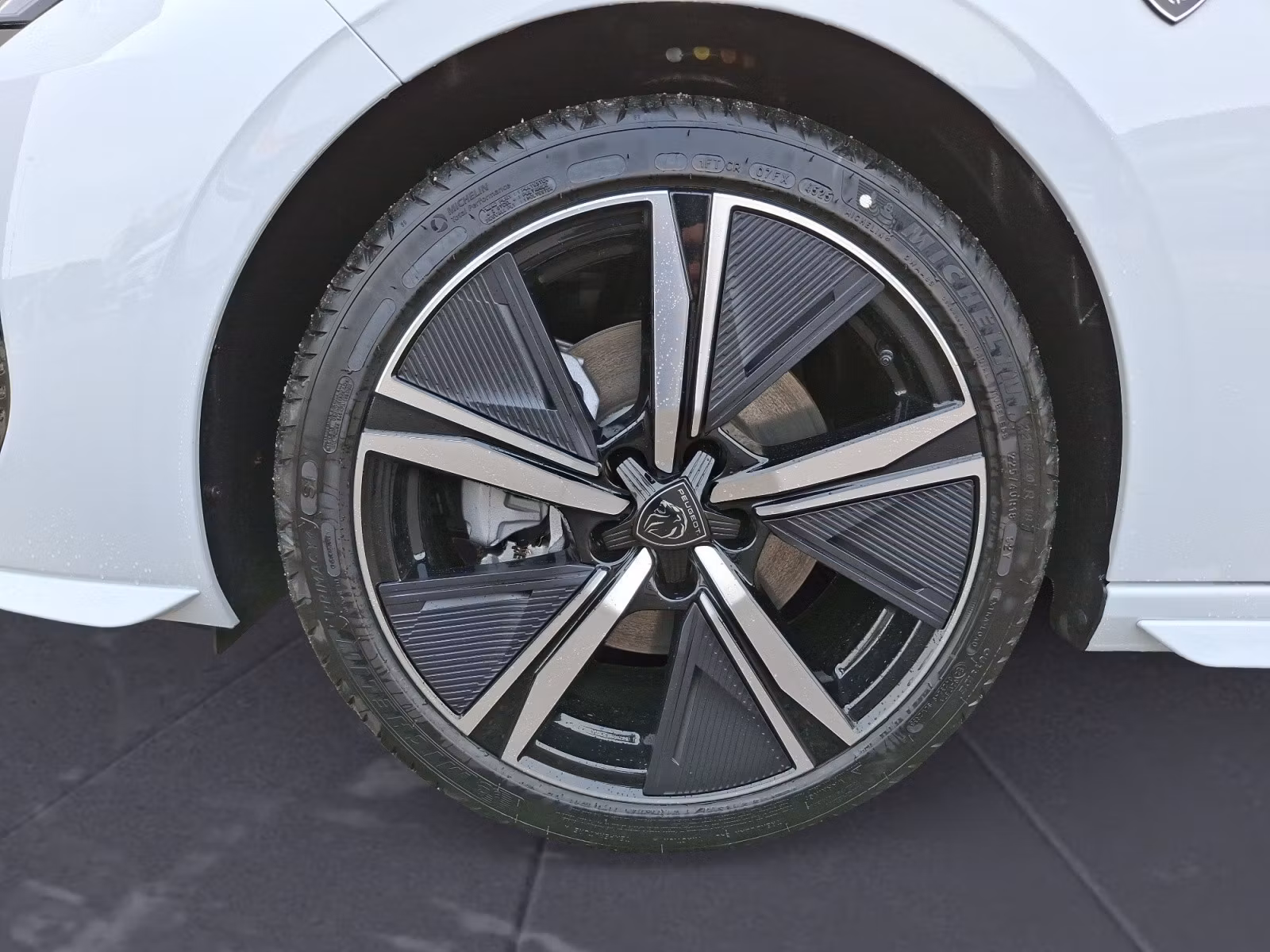 Peugeot - 308 SW GT BlueHDi 130 EAT8