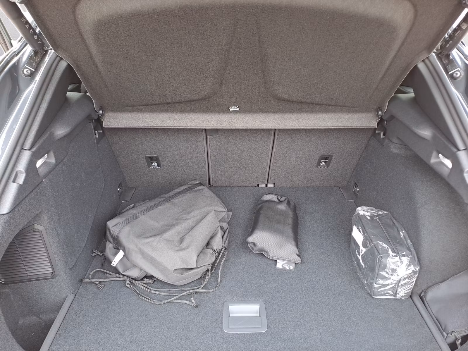 Cupra - Terramar VZ 1.5 e-HYBRID 6-Gang-DSG