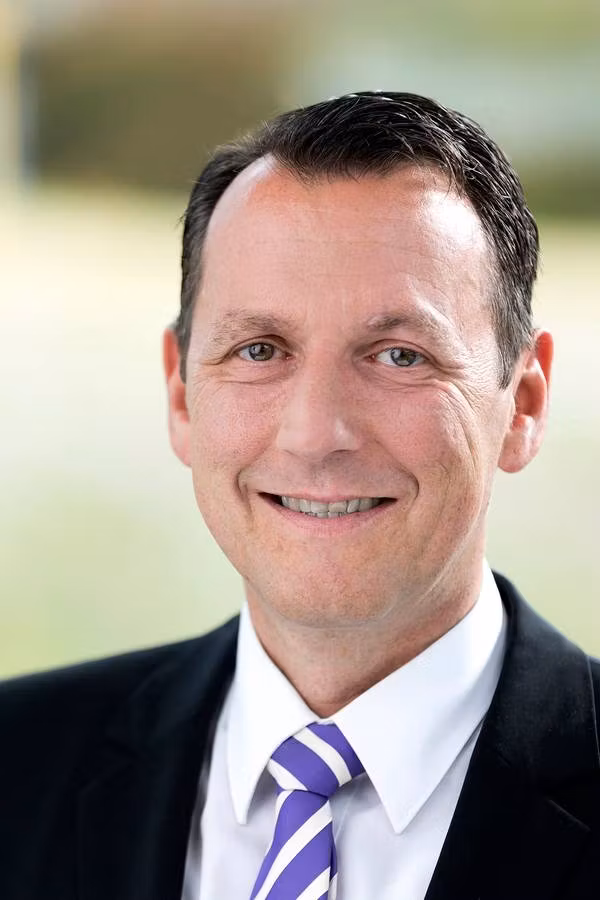 contact_import_image7wgMFR