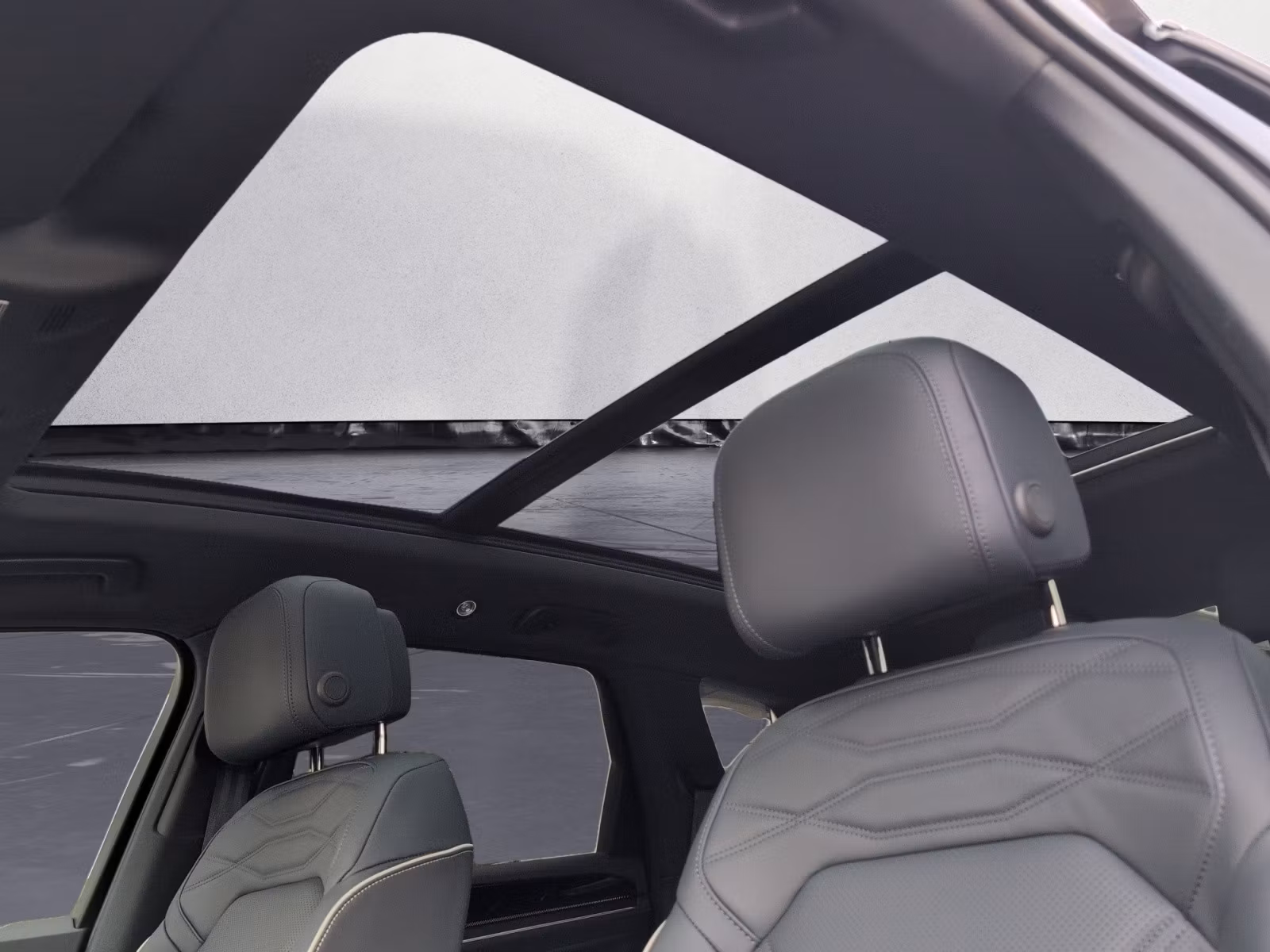 Volkswagen - Touareg R-Line 3,0 l V6 TDI SCR 4MOTION   8-Gang-Automatik (Tiptro nic)