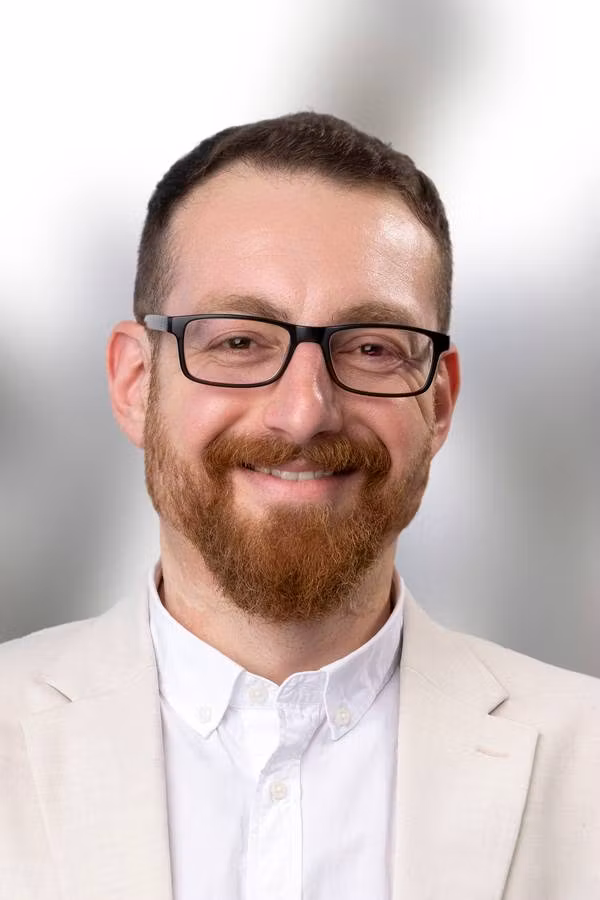 contact_import_imageVxqc81