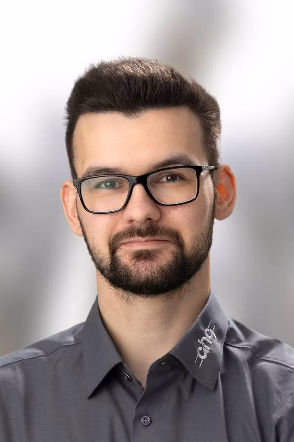 contact_import_imagez0PAOJ