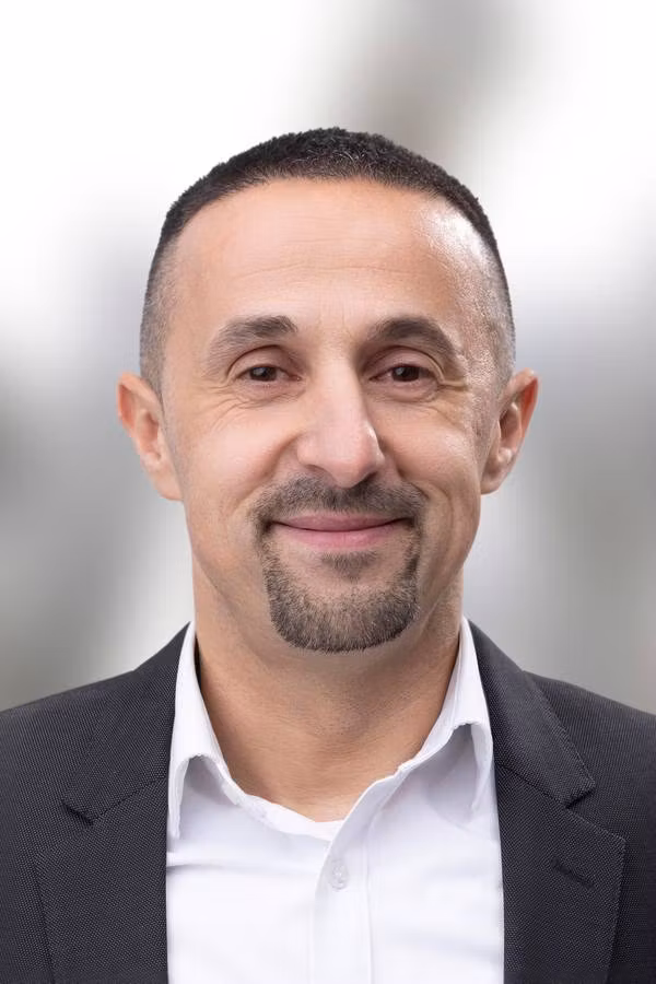 contact_import_imageftqJUW