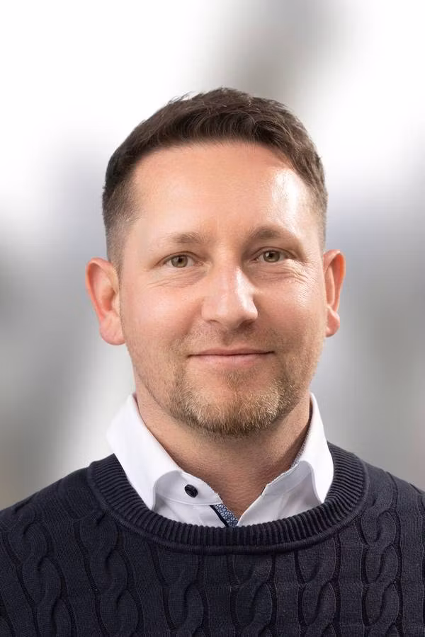 contact_import_imageFkMUEB