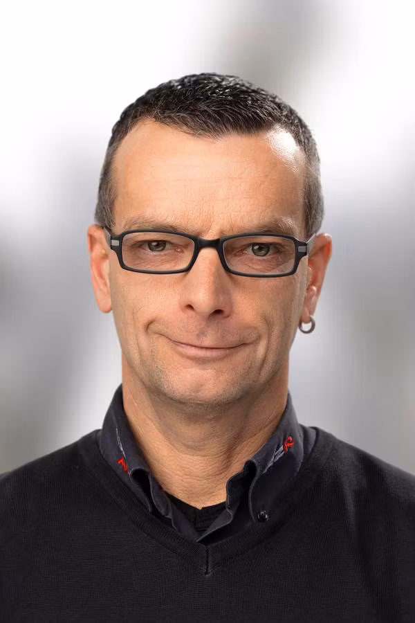 contact_import_imageAh9iFi