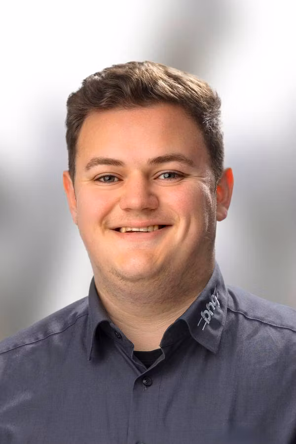 contact_import_imageBzaLMs