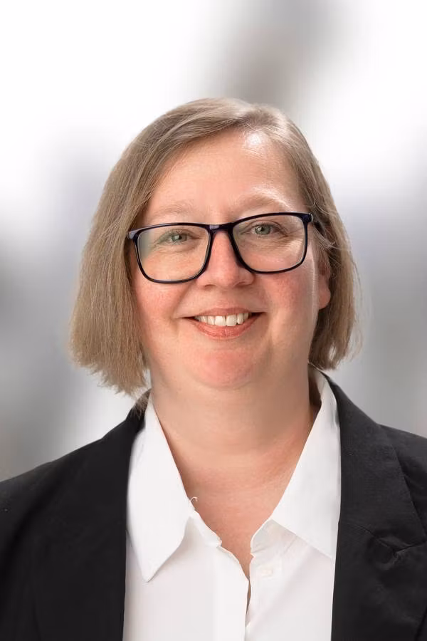 contact_import_imageAy2P3o