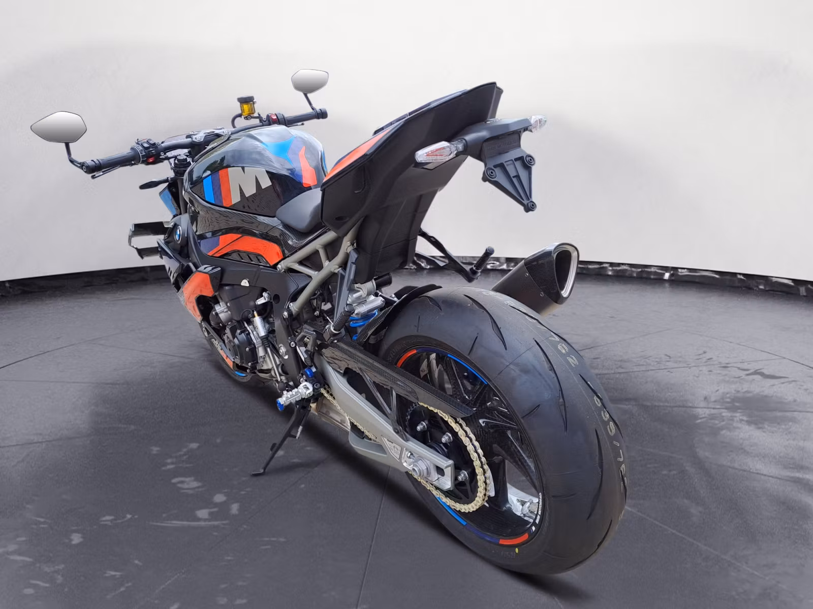 BMW Motorrad - M 1000 R Zubehör 1000 Euro brutto inkl.