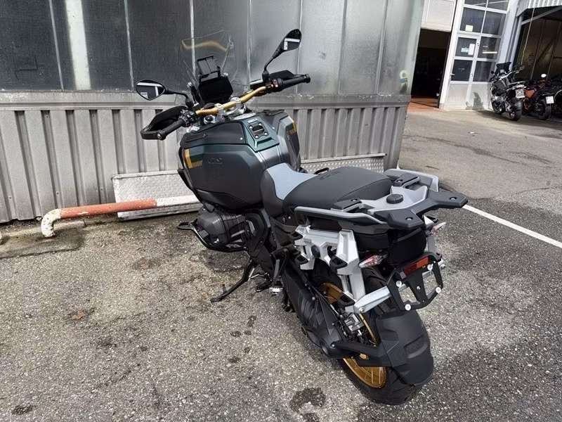BMW Motorrad - R 1300 GS Adventure mit 3 Pakten, Option 719 uvm