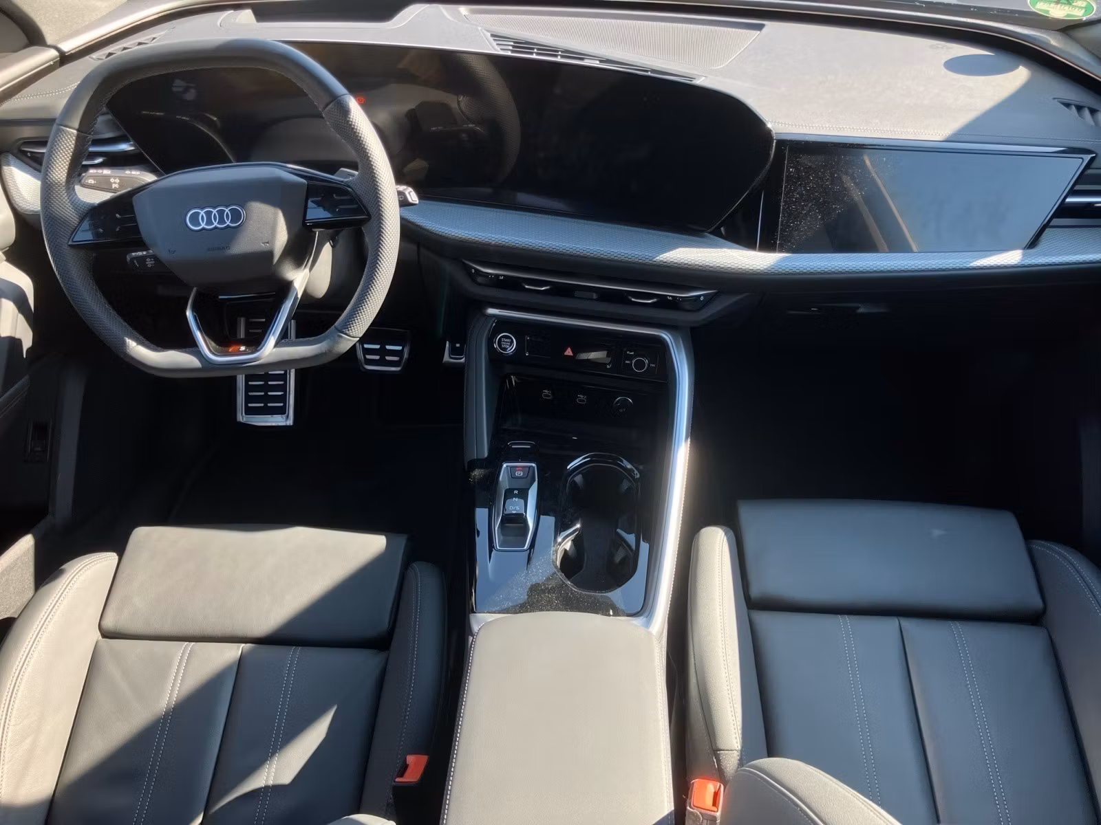 Audi - Q5 SUV TDI quattro  S tronic