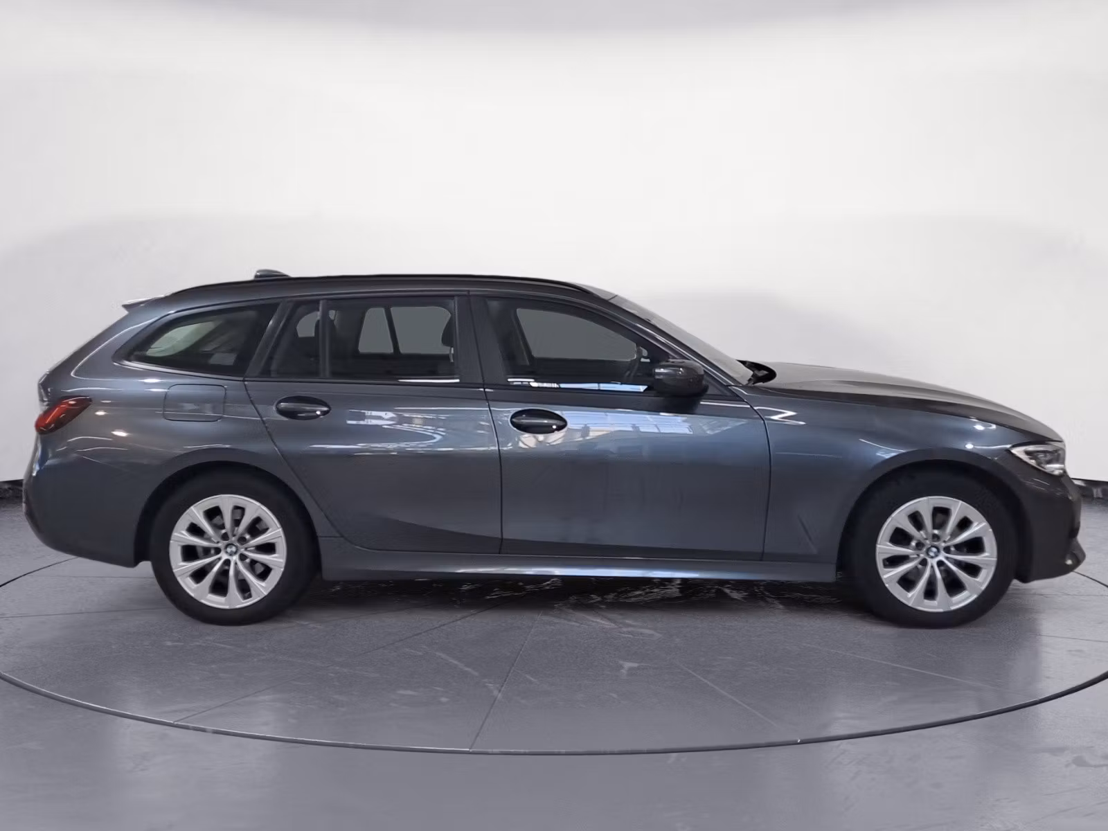 BMW - 320d xDrive Touring Automatic