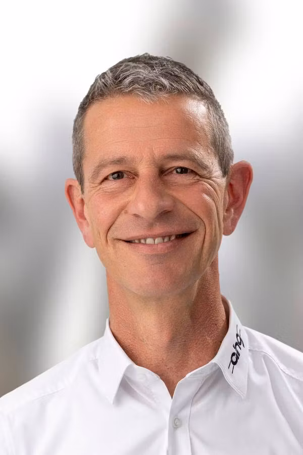 contact_import_image76aqa1