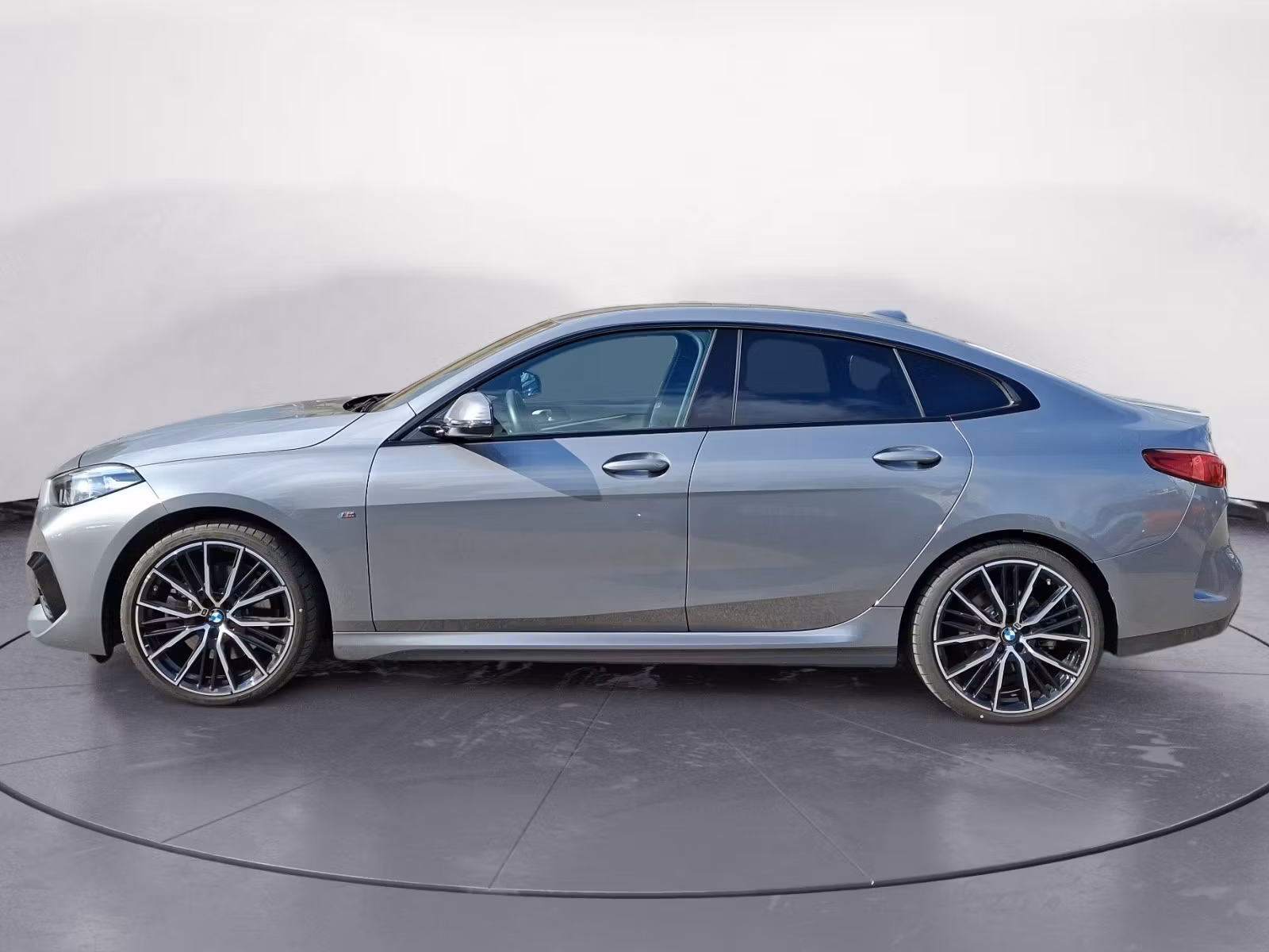 BMW - 220i Gran Coupe M Sport