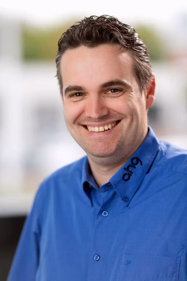 contact_import_imageUu7f36