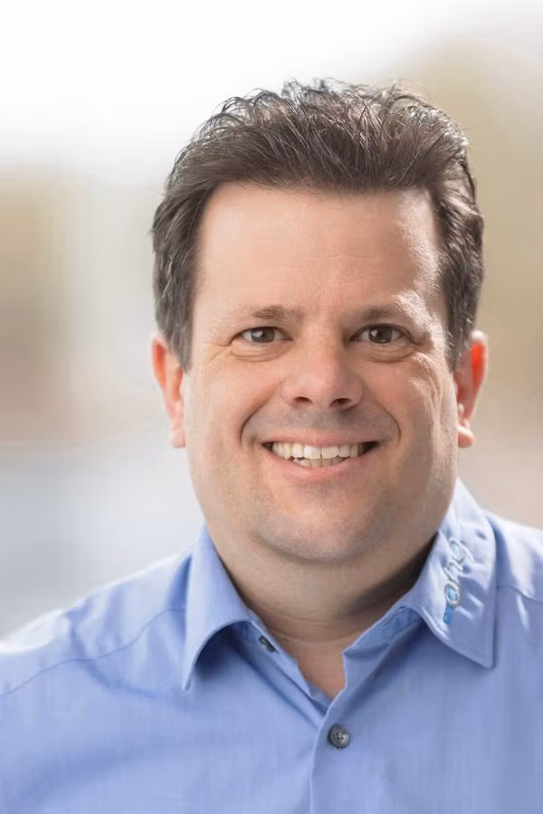 contact_import_imageaK4LFl