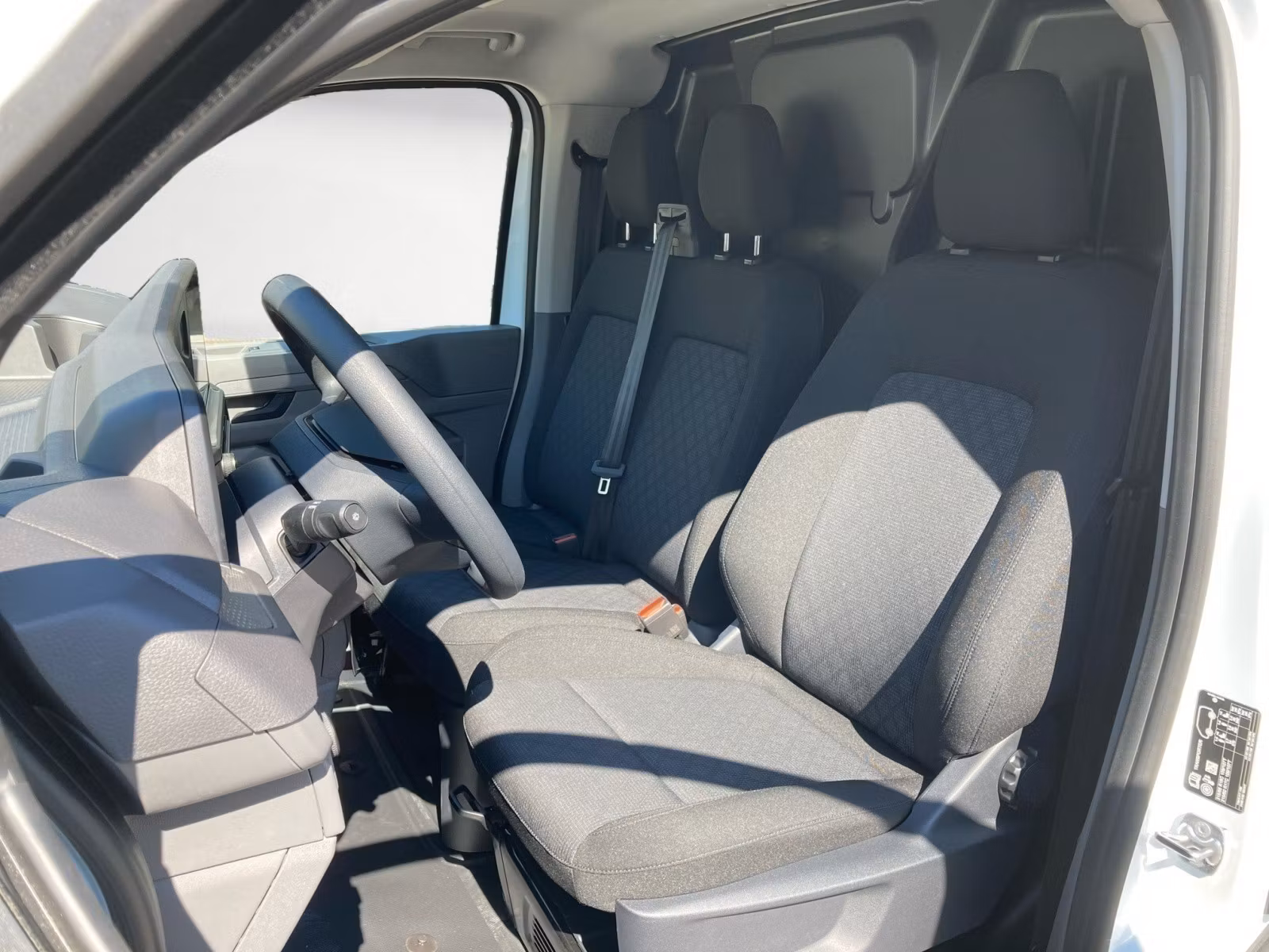 Volkswagen - Transporter Kasten 2,0 l TDI 6-Gan g Radst. 3100 mm