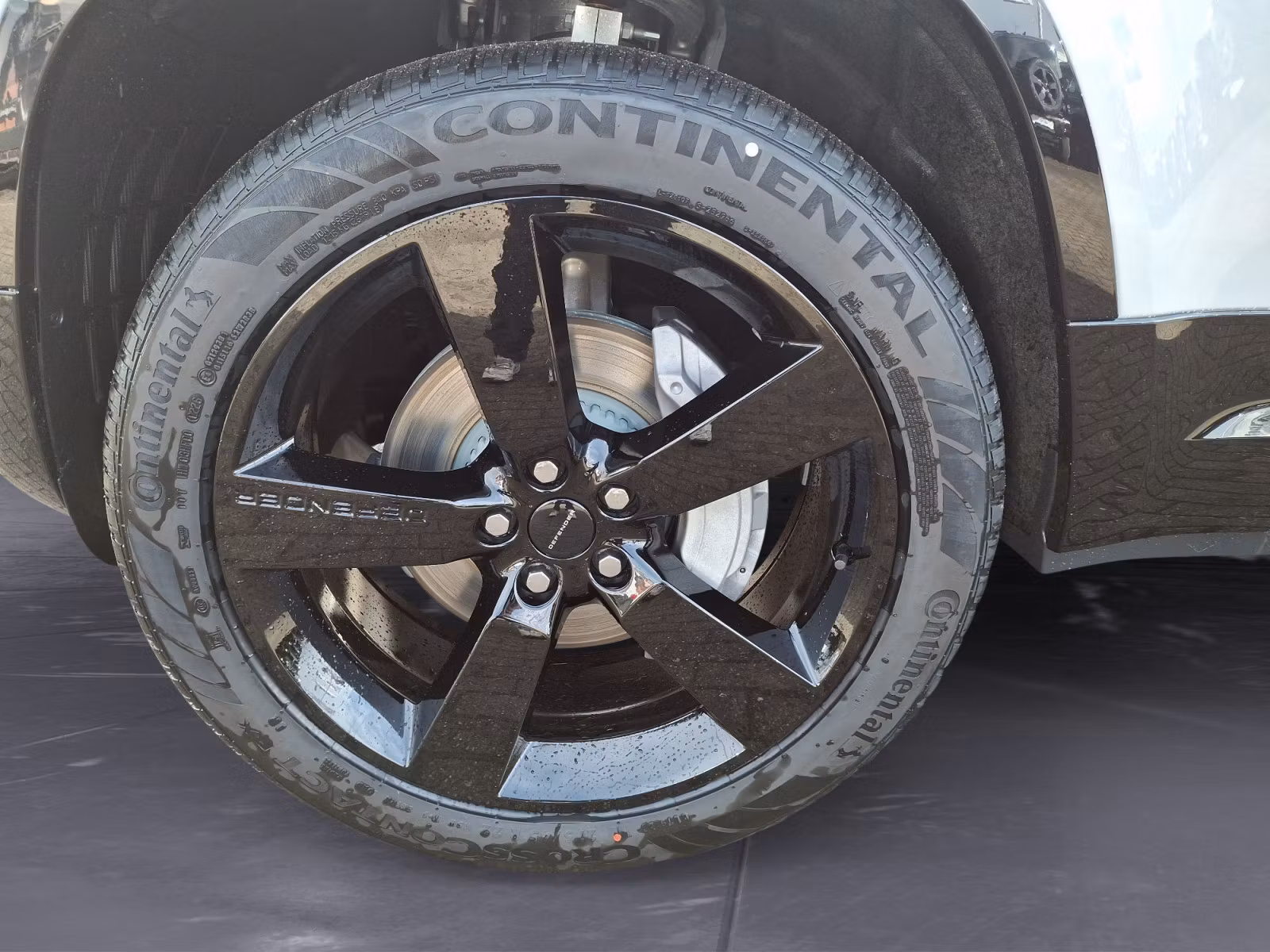 Land Rover - Defender 110 D350 X-DYNAMIC HSE