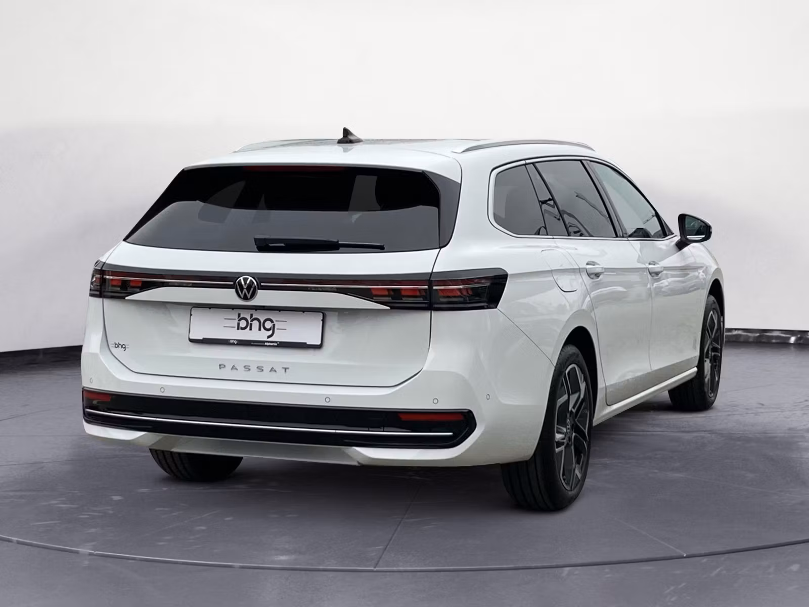 Volkswagen - Passat Elegance 2,0 l TDI SCR (15