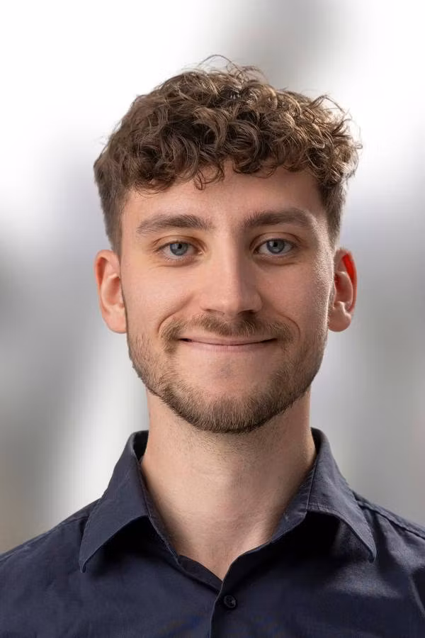 contact_import_imageN8FXEA