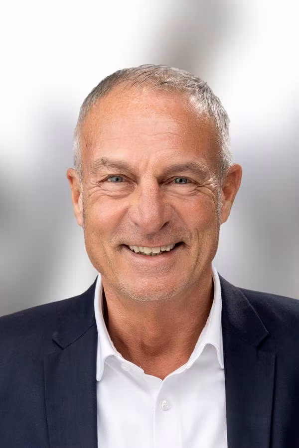 contact_import_imageEAD9KO